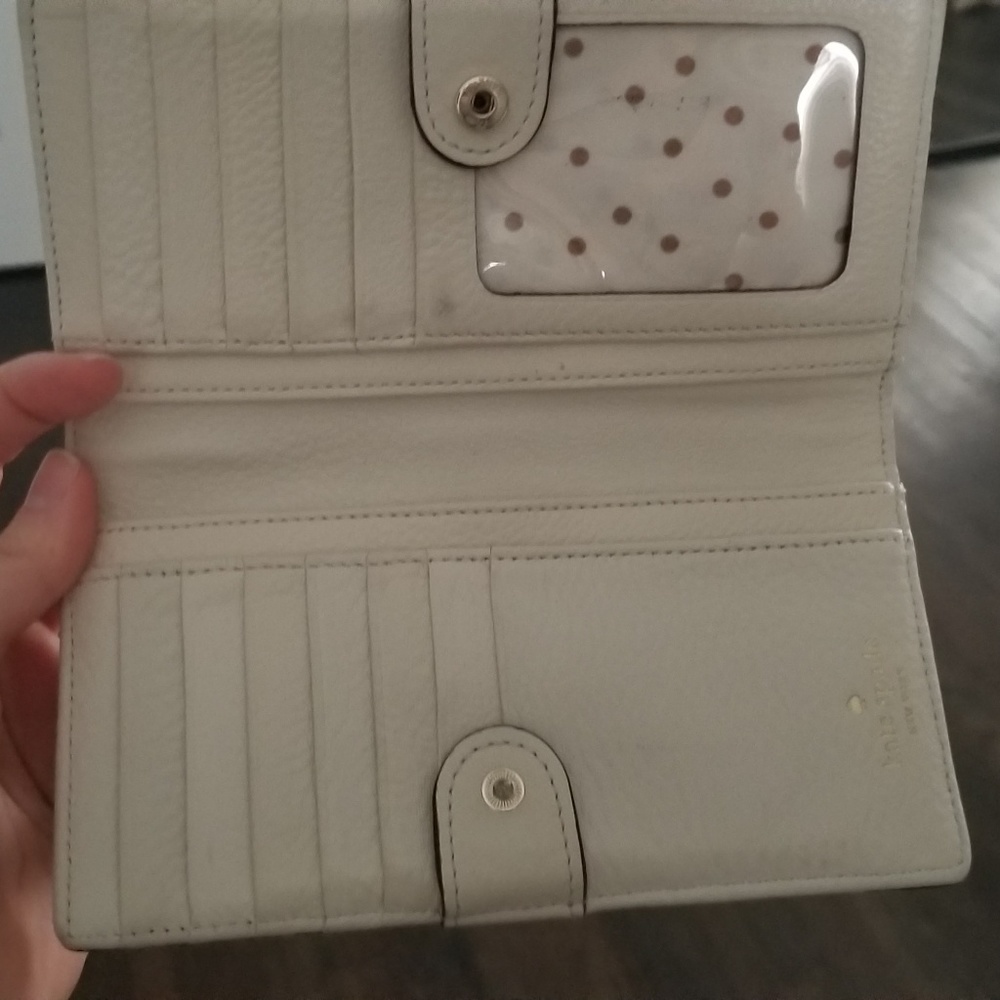 Wallet - Picture 3 of 3